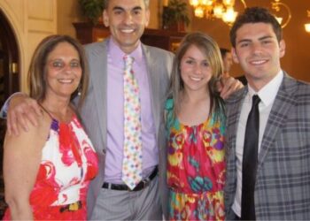 Morris Bart Net Worth: A Closer Look At The Accomplishments And Wealth Of A Prominent Attorney