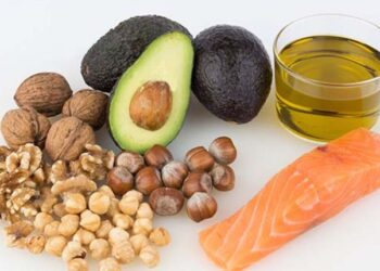 Wellhealthorganic.Com: Easy Way To Gain Weight Know How Raisins Can Help In Weight Gain