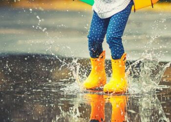 7 Rainy Day Activities in Orlando That’ll Keep You Dry and Entertained