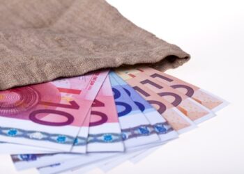 Building Blocks of a Solid Stock Portfolio for Long-Term Growth